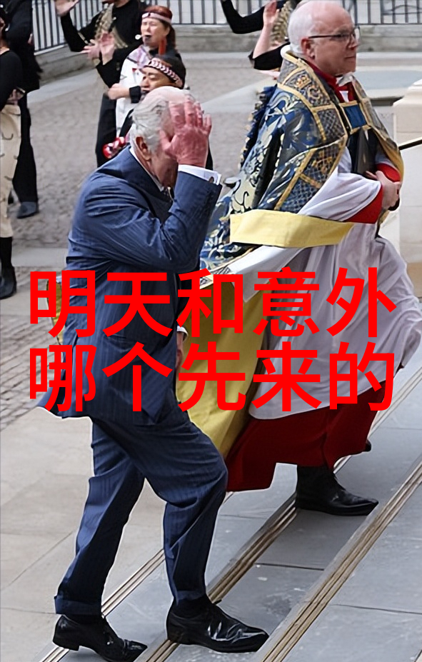中国红十字会志愿者传递爱心的力量