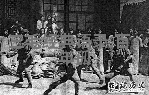 90后偶像闪耀新时代青春的光芒与风潮
